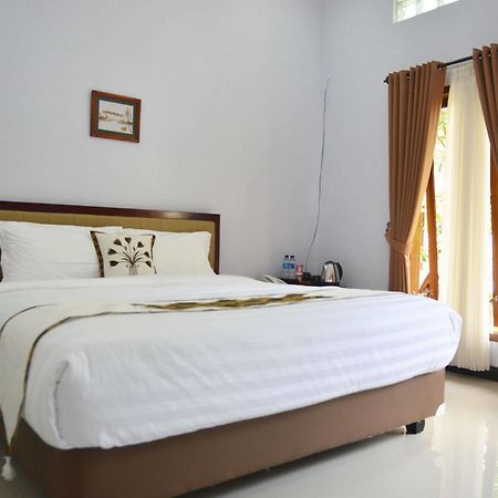 Malang Hill Syariah Redpartner Hotel Luaran gambar