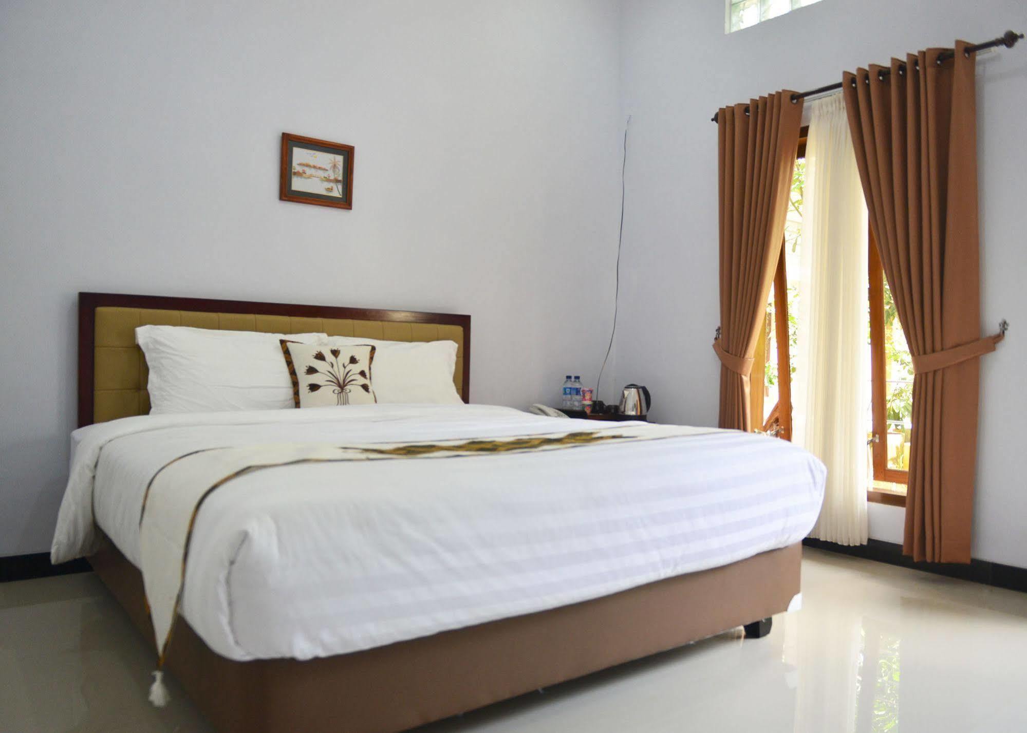 Malang Hill Syariah Redpartner Hotel Luaran gambar
