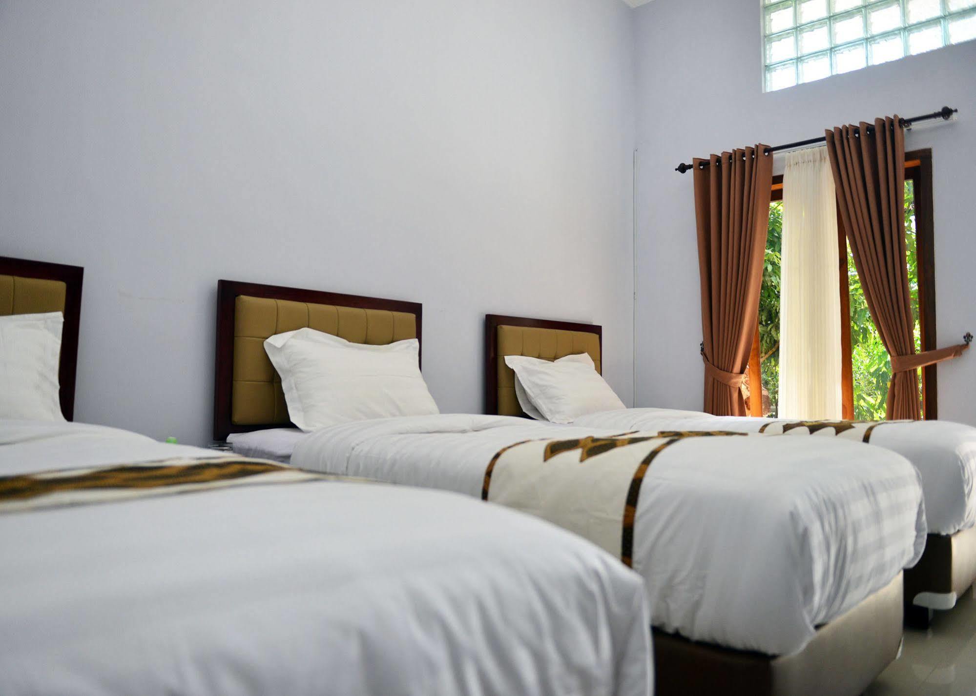 Malang Hill Syariah Redpartner Hotel Luaran gambar